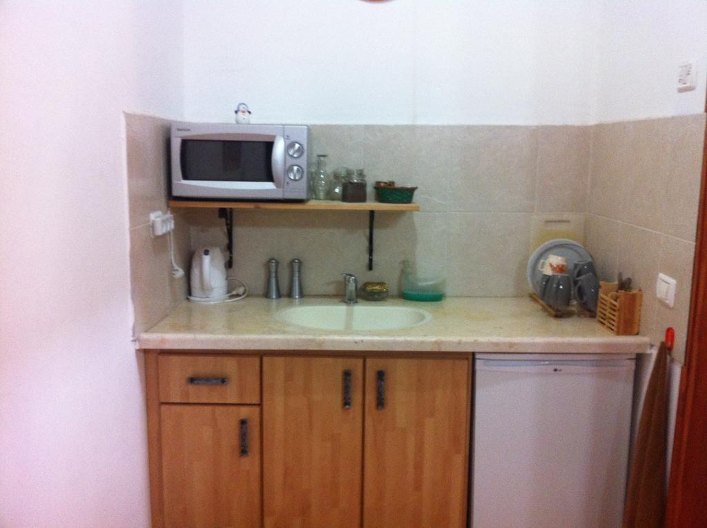 Blueberry Rooms Qaşrīn Εξωτερικό φωτογραφία