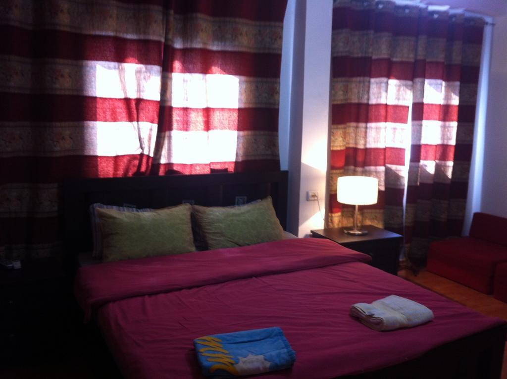 Blueberry Rooms Qaşrīn Εξωτερικό φωτογραφία